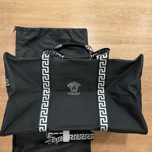VERSACE Parfums Large Black Duffel Bag Weekender Travel Gym Bag New